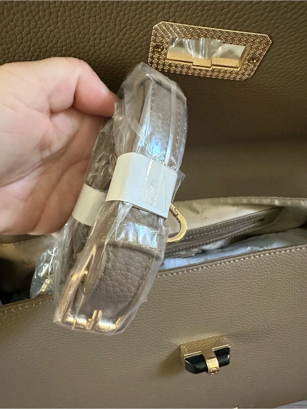 NWT!! 19V69 Italia by Versace Litchi Pattern Tote Bag, Detachable Strap, Luxury